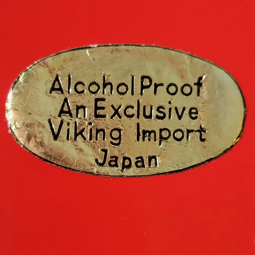 Vintage gold lacquer